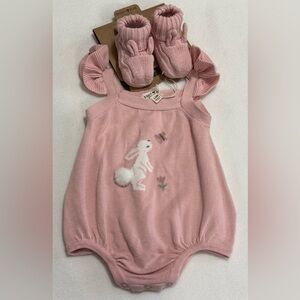 Infant Girl 3-6M 2-Pc Set Dusty Rose Romper with Bunny Design & Bunny Booties